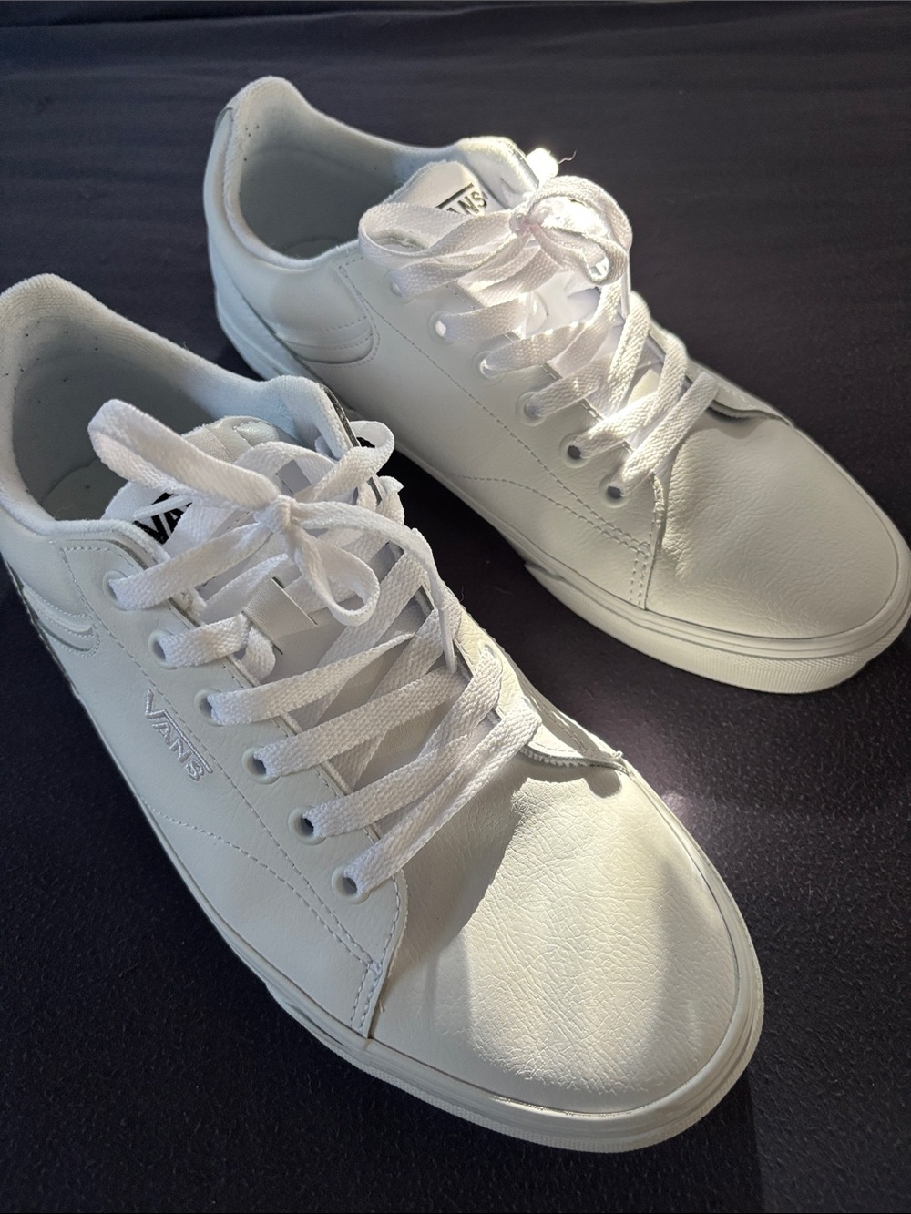 Vans Men’s Low-Top Sneakers — White